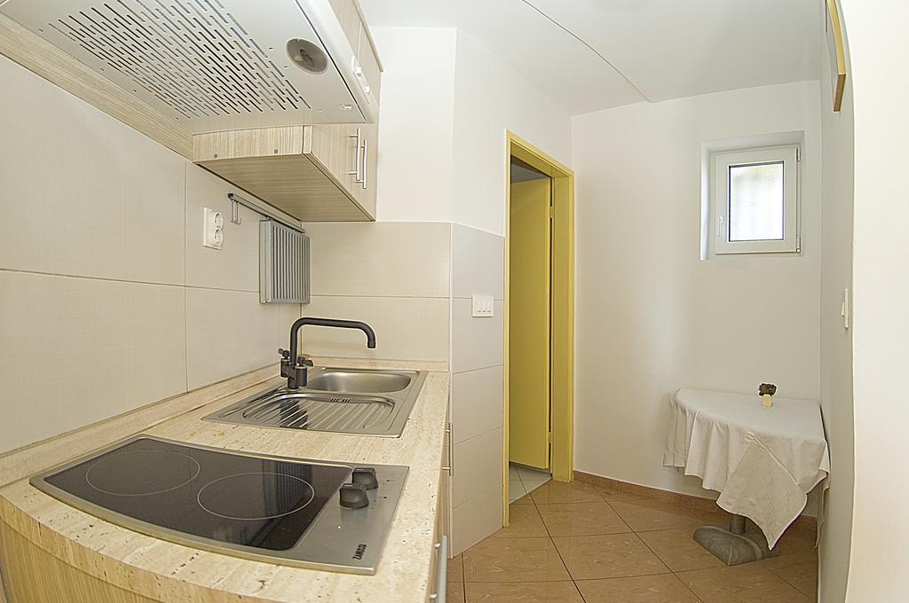 Apartments Tomato 1 Novigrad Istria Eksteriør billede