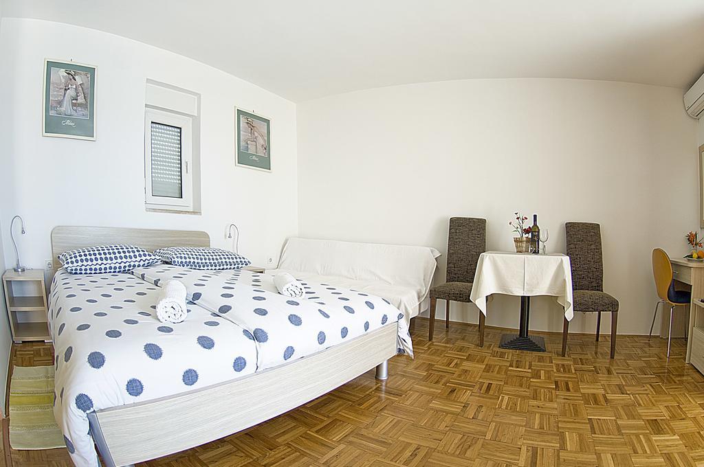 Apartments Tomato 1 Novigrad Istria Eksteriør billede